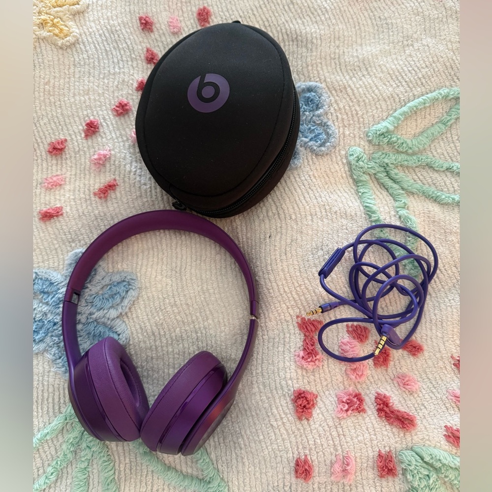 Beats Purple Headphones with Case